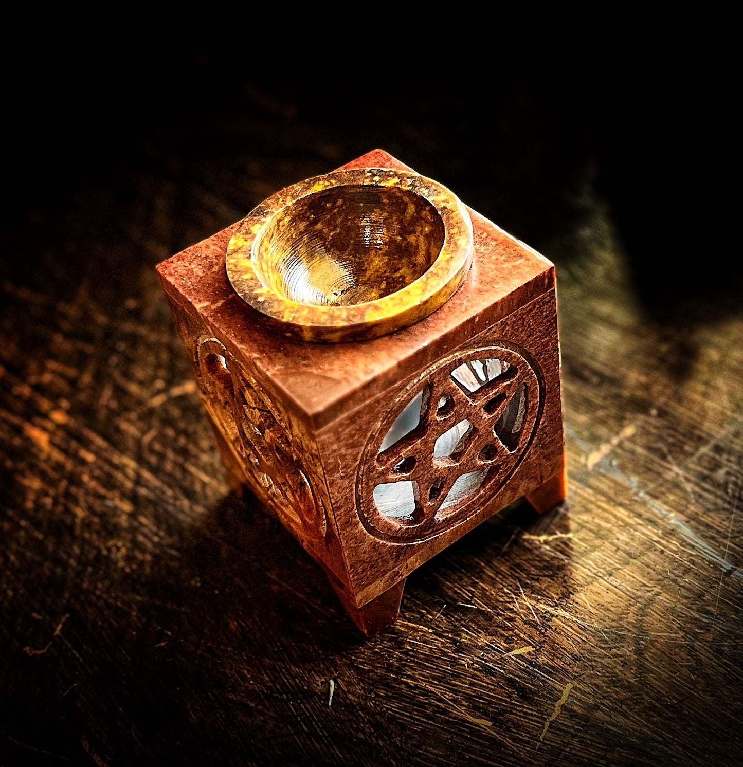 Soap Stone Aroma Lamp Pentacle carved Square 3.5”